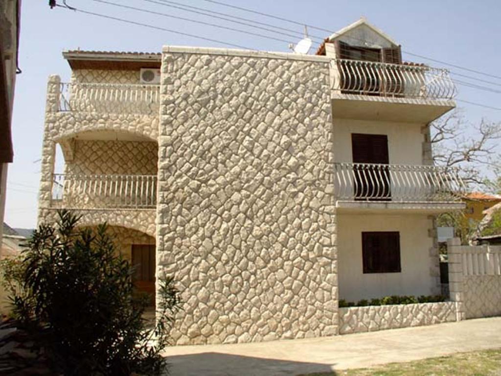 Apartments Vini And Ivana Sućuraj Kültér fotó