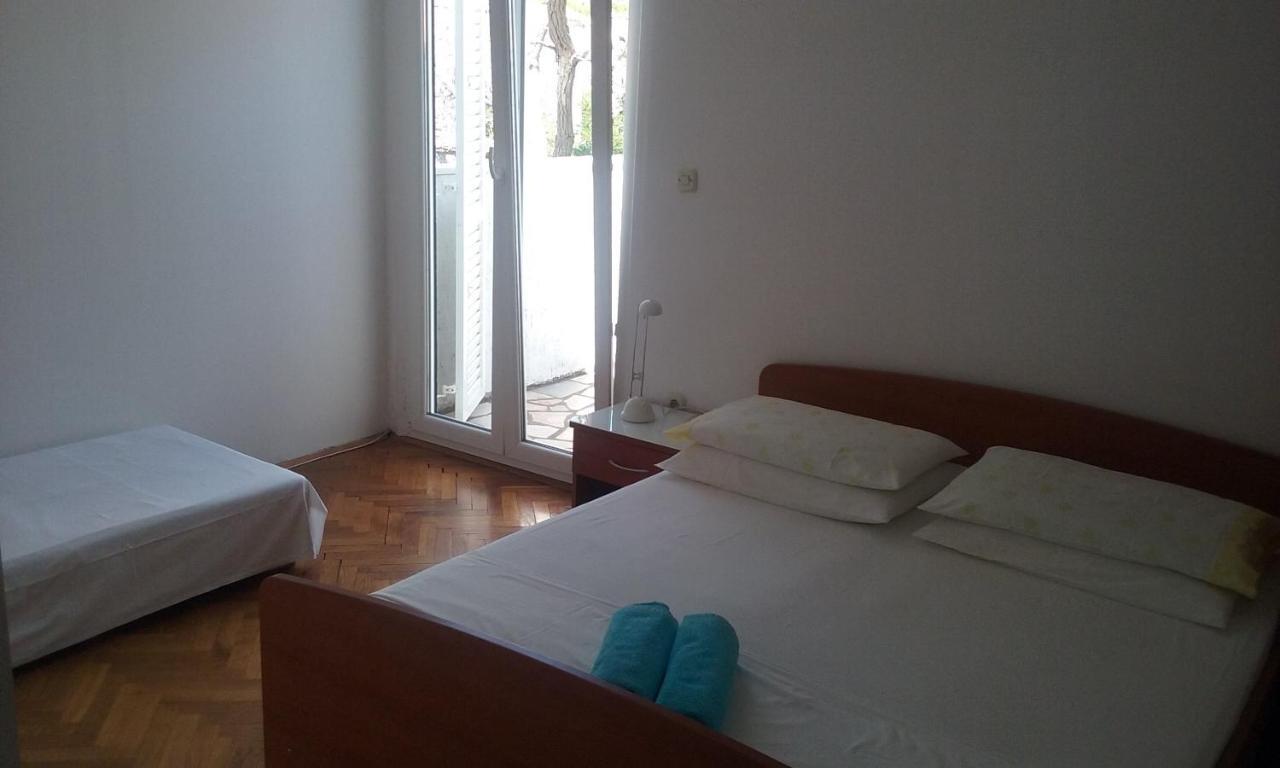 Apartments Vini And Ivana Sućuraj Szoba fotó